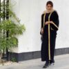 عباية تقليدية للنساء بأكمام فضفاضة وقماش ناعم