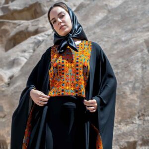 عباية الفراشة الأنيقة للنساء – مستوحاة من الإيرانية مع قماش ناعم