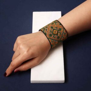 سوار مزخرف إيراني – كيان