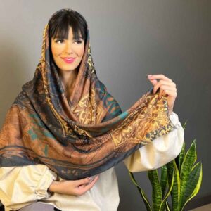 وشاح مطبوع للنساء بنمط فني فاخر ونابض بالحياة طراز جام
