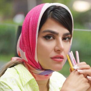 وشاح حرير صغير فني للنساء فاخر ونمط زاهي زاغاك