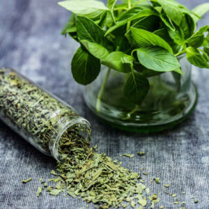 أوراق الريحان المجففة – 750 غرام – عشب مطبخي فاخر