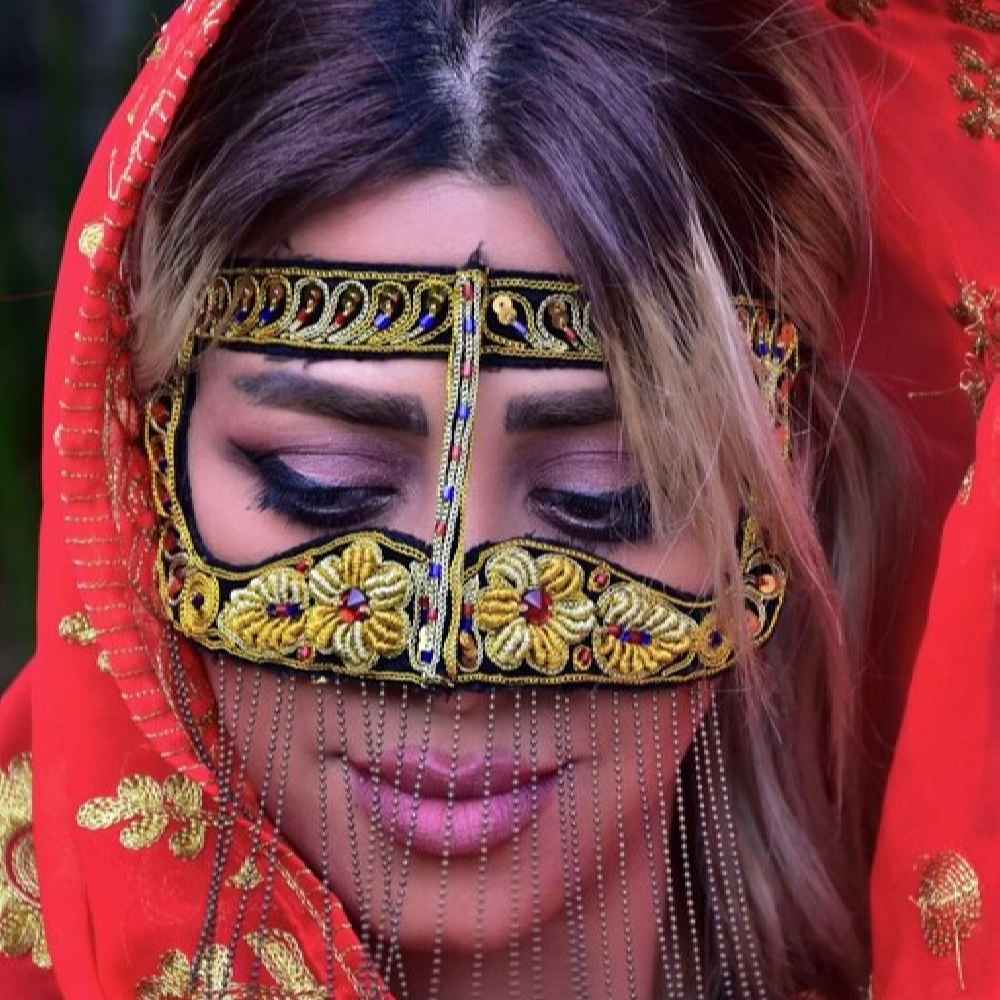 البرقع الخليجي يدوية الصنع مطرز - نموذج كتايون