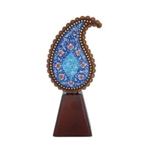 التحفة الإسلامية المنقارية – تمثال الصلوات