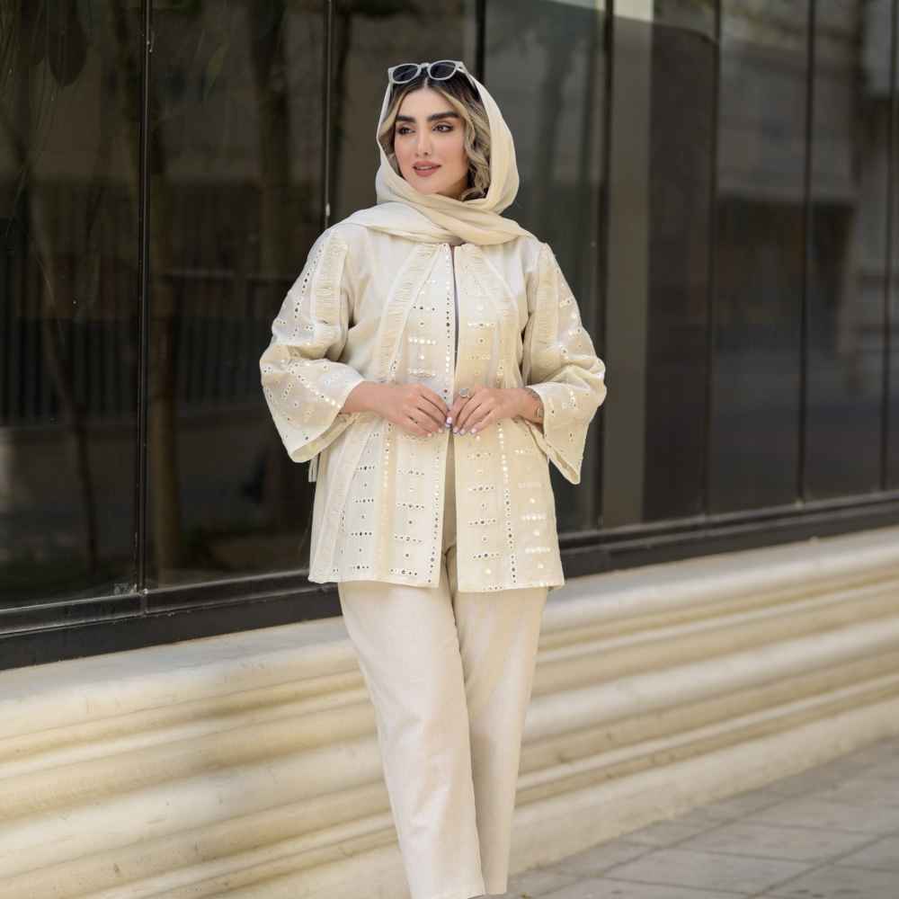 مجموعة مانتو إيراني مع بنطلون كريم موديل جيران