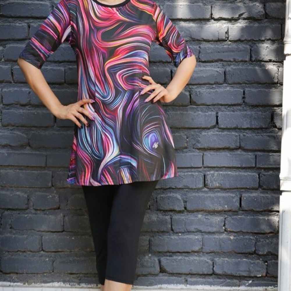 بدلة سباحة نسائية من قطعتين بأكمام قصيرة موديل لارا