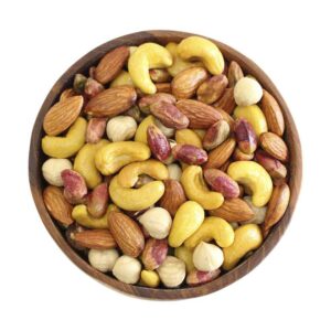 مكسرات إيرانية مملحة ومحمصة قليلاً