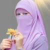 شال إسلامي مربع بلون ليلك ونقاب نصف مجموعة للنساء