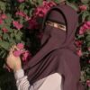 شال إسلامي مربع بلون بني ونقاب مجموعة للنساء