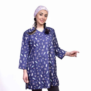 بلوزة طبية نسائية زرقاء – حيوية وعملية