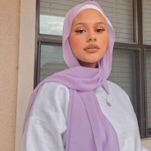 حجاب شيفون بنفسجي فاتح شيلة للنساء
