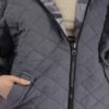 سترة مبطنة للنساء بأكمام طويلة وسحاب مع غطاء رأس