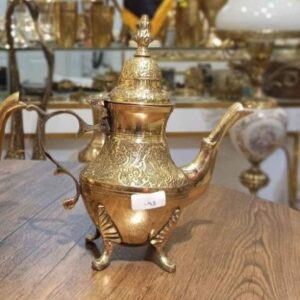 إبريق شاي نحاسي محفور يدوياً بتصميم محفور أنيق شيك
