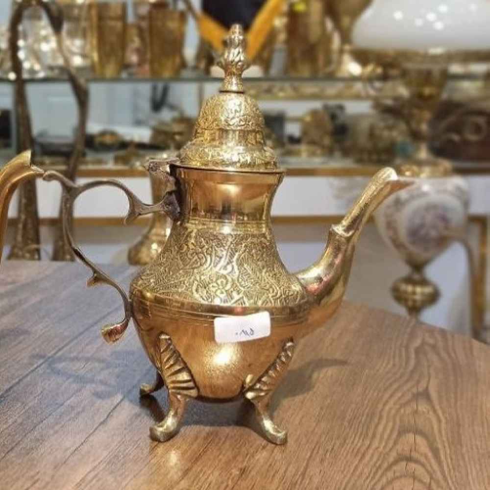 إبريق شاي نحاسي محفور يدوياً بتصميم محفور أنيق شيك