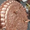 طبق تقديم نحاسية إيرانية محفورة بقاعدة 36 سم