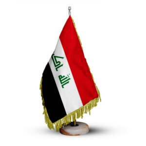 علم مكتب الطاولة للعراق بقاعدة حجرية
