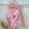 دمية قماشية يدوية بحجاب مسلم - مثالية للأطفال | لعبة إسلامية تقليدية