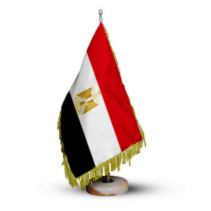 علم الطاولة لمصر بقاعدة حجرية