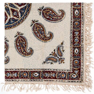 ستائر عينية من المخمل المطبوع – خط عشق
