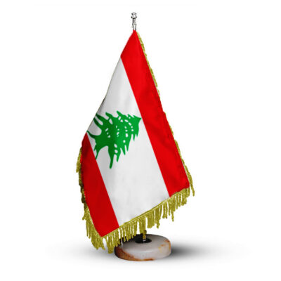 علم الطاولة للبنان بقاعدة حجرية