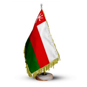 علم الطاولة لعمان بقاعدة حجرية