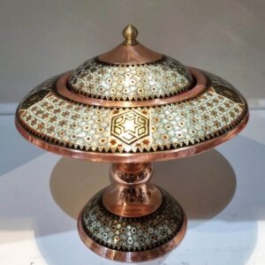 خادم الكافيار النحاسي الإيراني مع الختم الكاري