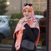 وشاح نسائي بتصميم أزهار من القطن باللون الأزرق