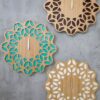 ساعة حائط خشبية يدوية الصنع إيرانية