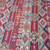 سجادة أرضية داخلية على الطراز الإيراني الأنيق بتصميم هندسي