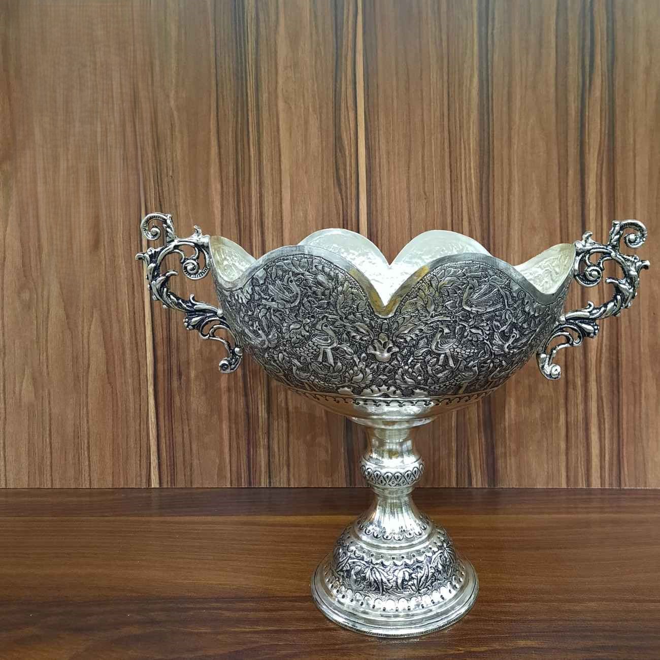 وعاء فضي زخرفي إيراني - مصنوع يدويًا ومنقوش، مثالي لجمعه