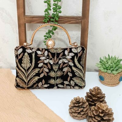 حقيبة كلاتش نسائية إيرانية – تصميم يدوي عصري بتطريز سوزاني