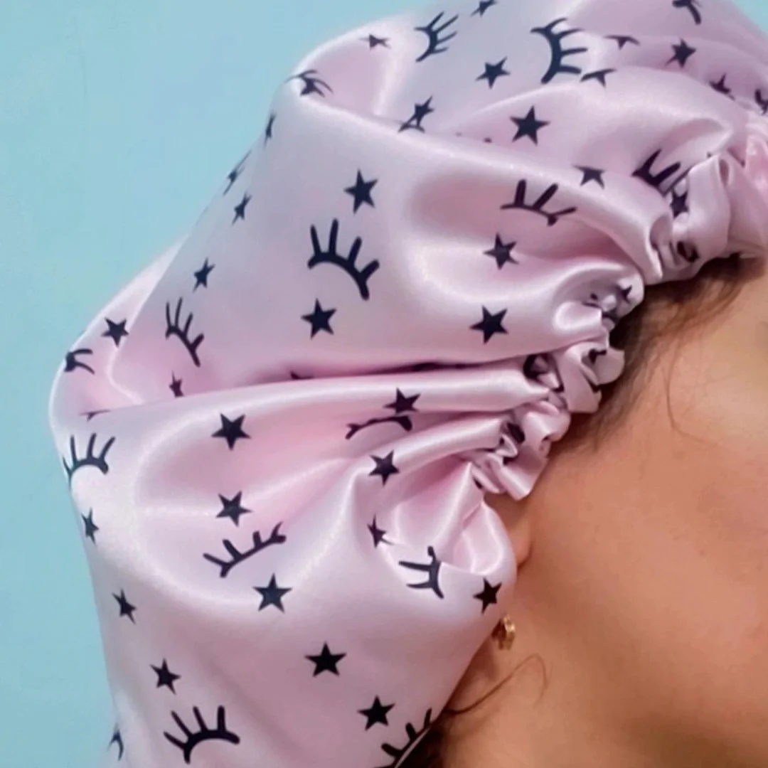 قبعة نوم فاخرة من الساتان الحريري لراحة لا مثيل لها