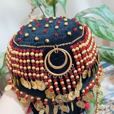 قبعة كردية تقليدية عرقية – مثالية للمناسبات الثقافية مع تصميم العملة