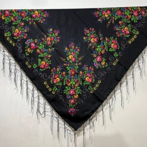 وشاح تركماني – التوليفة المثالية بين الراحة، الألوان، وتقاليد إيران