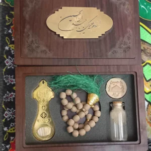 مجموعة هدايا إسلامية للمسلمين تشمل تُربة ومسبحة