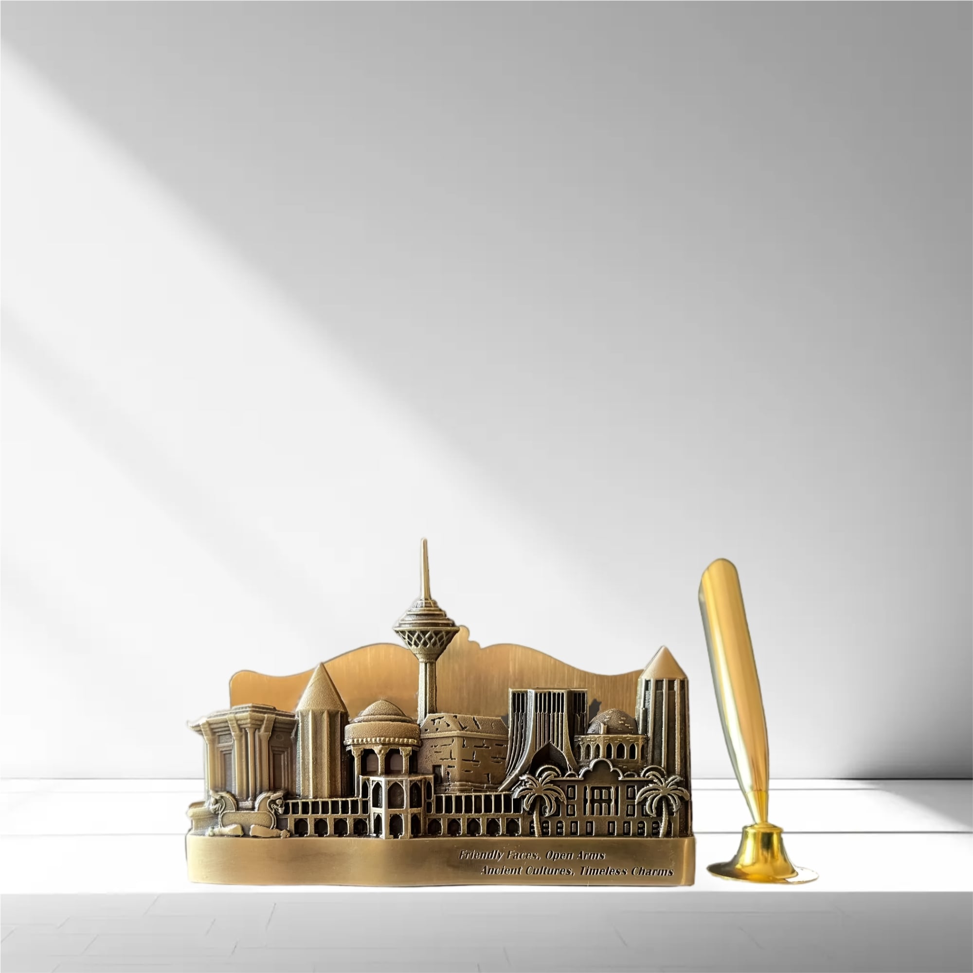 منظم مكتب معدني إيراني مع تصميم إيراني