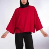 بلوزة نسائية بأكمام ثلاث أرباع – قصّة مريحة باللون الأحمر