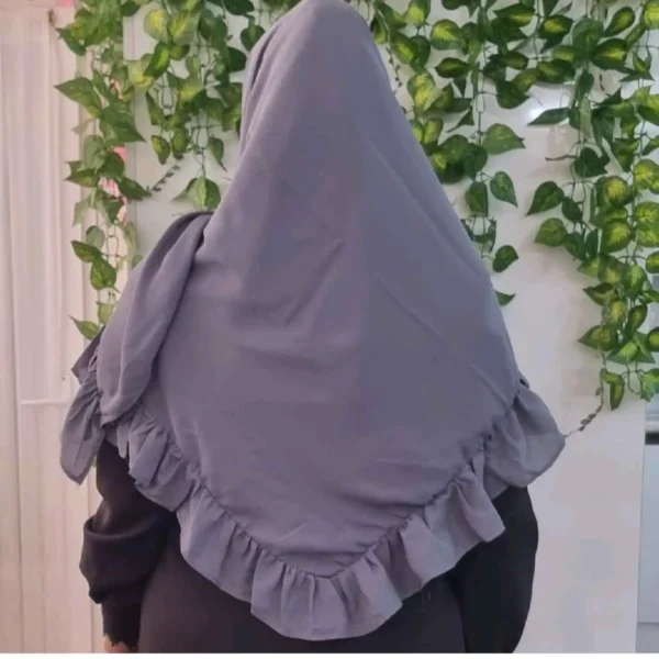 إيشارب مغناه للنساء – تصميم مجمع باللون الرمادي