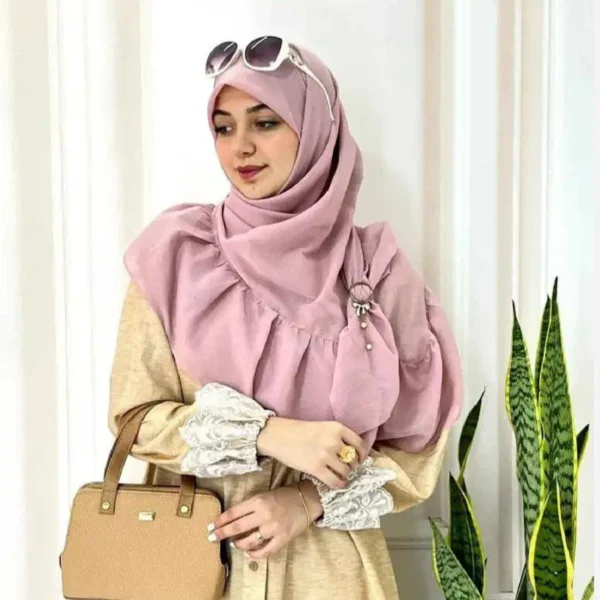 إيشارب مغناه للنساء – تصميم مجمّع وردي