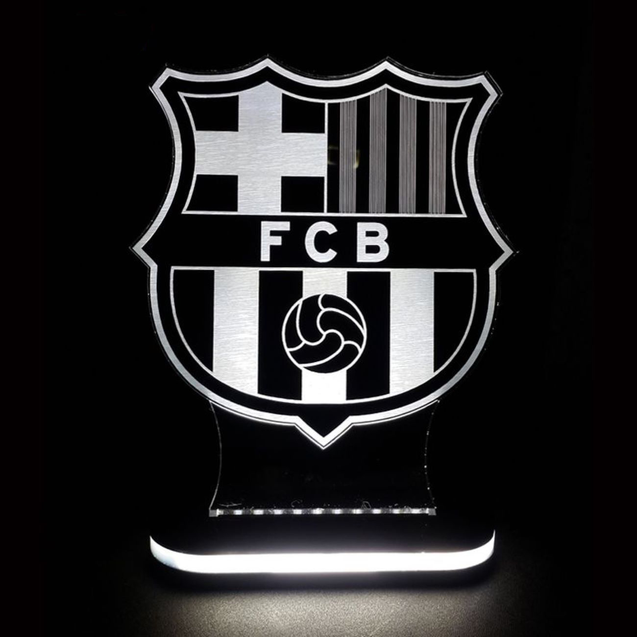 مصباح ليلي بتصميم شعار فريق برشلونة