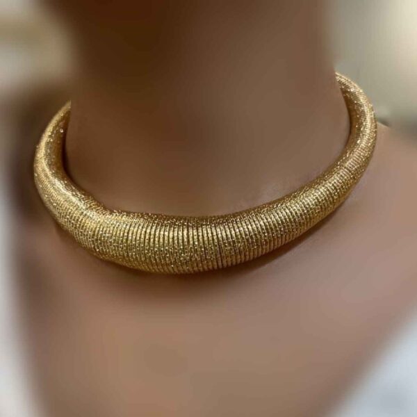 عقد طوق كريستالي يدوي الصنع – أنيق وفاخر، مناسب للزفاف والحفلات