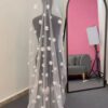 طرحة تول ناعمة مزينة بتطريز دانتيل زهري وذيل كاتدرائي – أنيقة وانسيابية